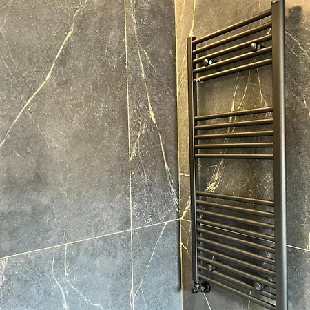 아파트 Milan Boutique 파데르노 두냐노